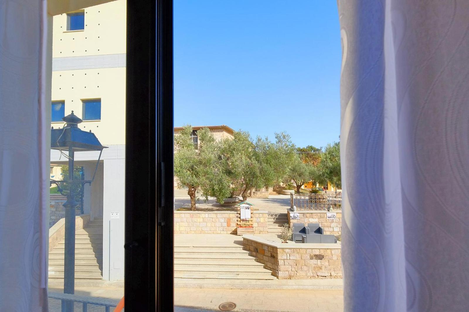 Su Nuraghe Hotell SantʼAnna Arresi Exteriör bild
